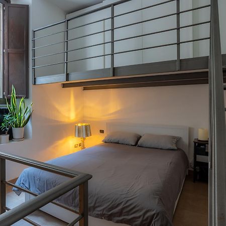 Apartament Life Is Beautiful Design Loft Navigli Romolo, Netflix, Wifi, Ac And Street Parking Mediolan Zewnętrze zdjęcie